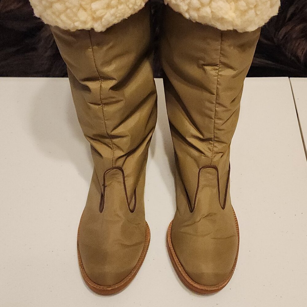 Vintage 70's/80's Taupe Tan Faux Shearling Lined Women's Tall Boots Size 6